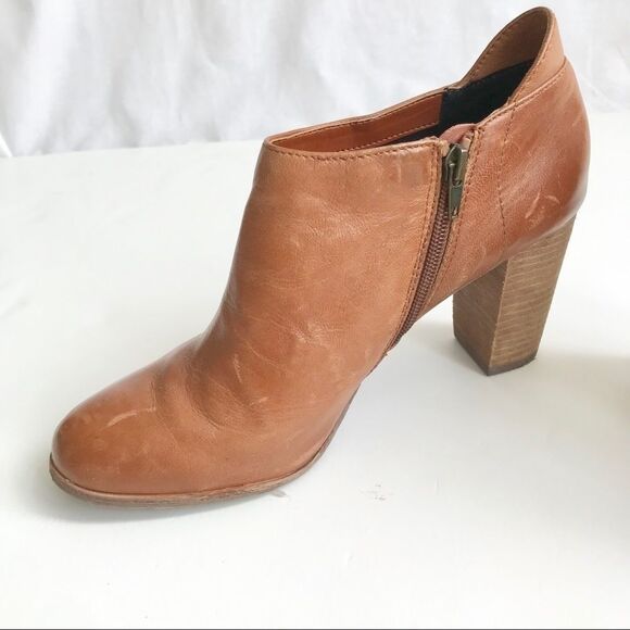 Dolce Vita Leather Chunky Zip Up Booties size 10 - Picture 5 of 12